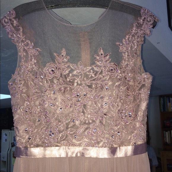 Prom dress - Picture 3 of 6